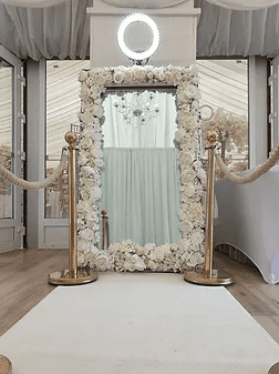 Wedding Magic Mirror